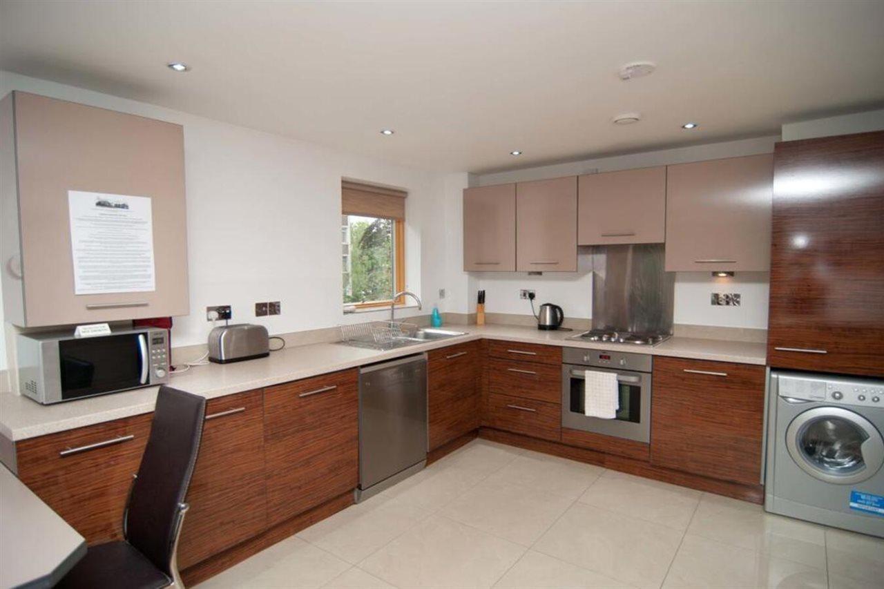 Southampton Serviced Apartments Exterior photo