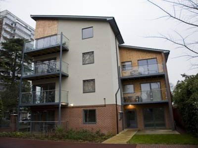Southampton Serviced Apartments Exterior photo