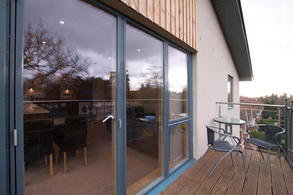Southampton Serviced Apartments Exterior photo