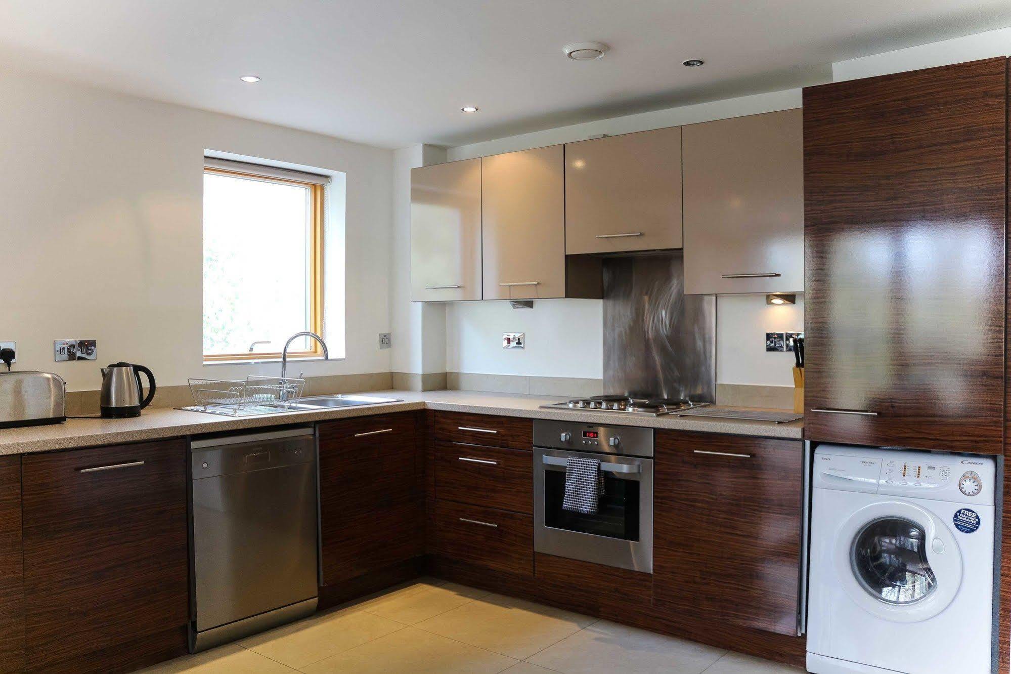 Southampton Serviced Apartments Exterior photo