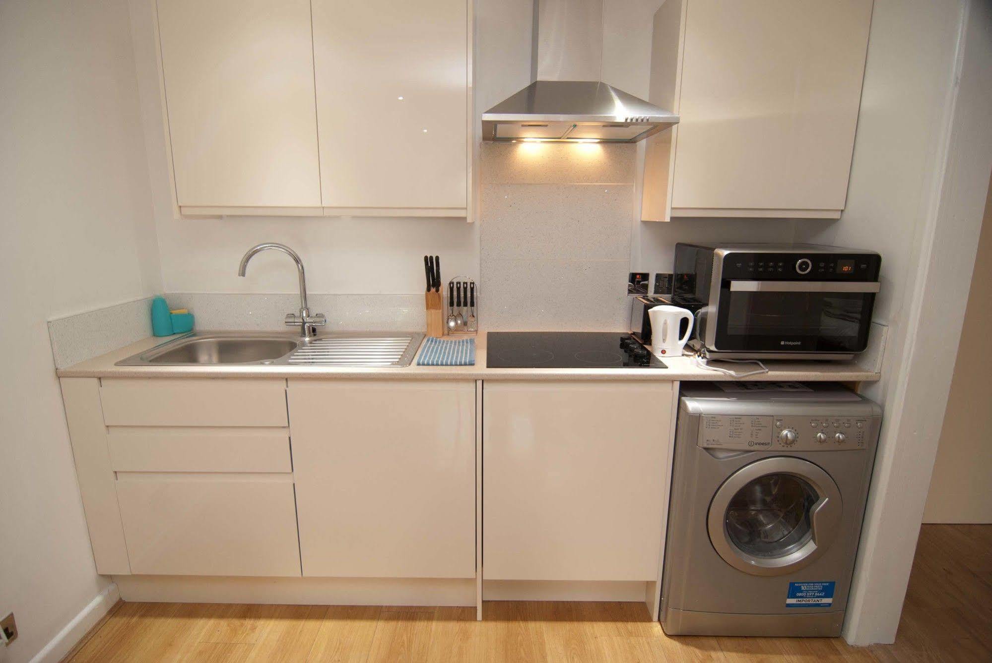 Southampton Serviced Apartments Exterior photo