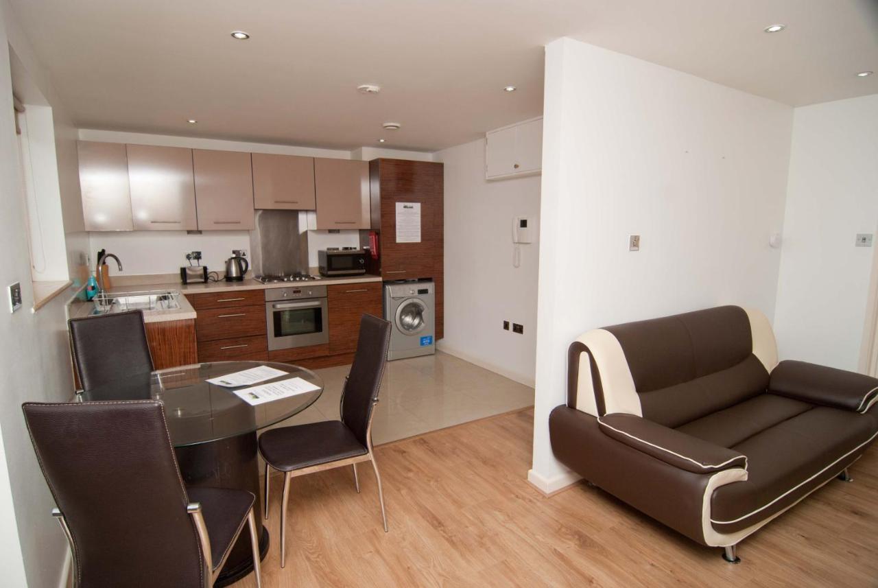 Southampton Serviced Apartments Exterior photo